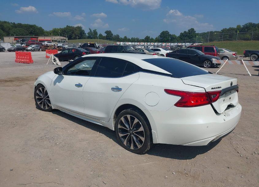 Photo 3 of 2016 Nissan Maxima 3.5 SR (VIN 1N4AA6AP2GC904348)