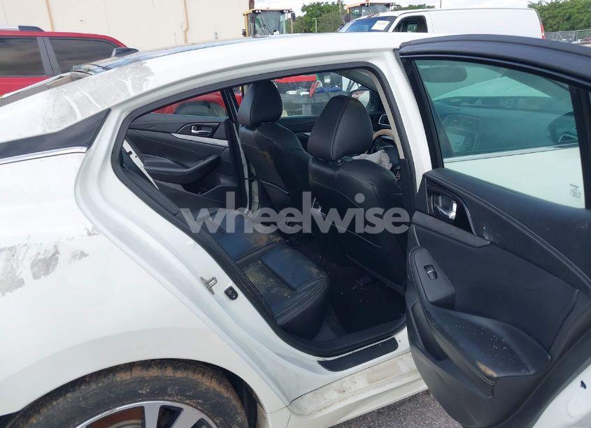 Photo 8 of 2017 Nissan Maxima 3.5 SL (VIN 1N4AA6AP2HC364047)