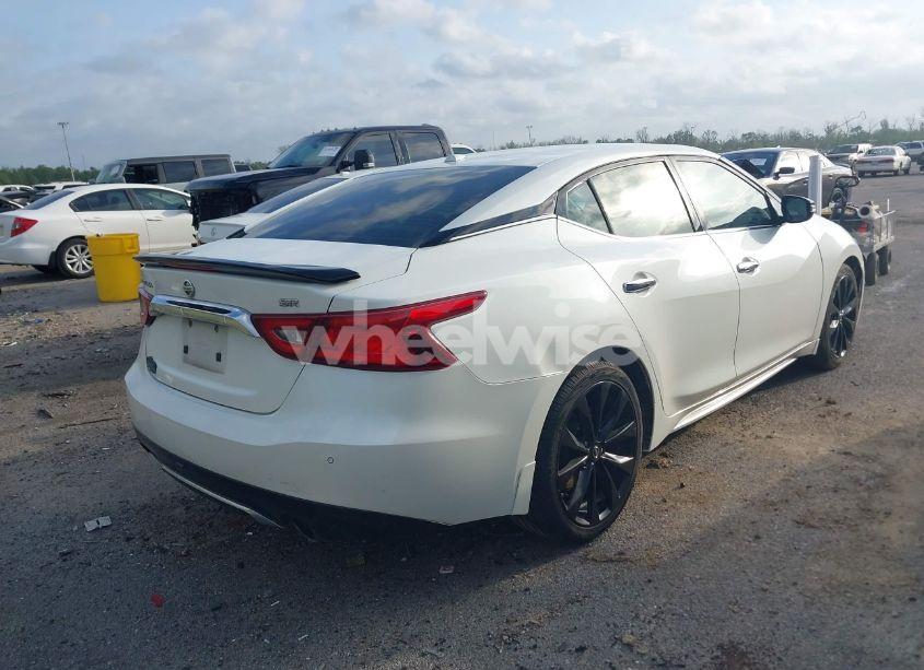 Photo 4 of 2017 Nissan Maxima 3.5 SR (VIN 1N4AA6AP2HC370642)