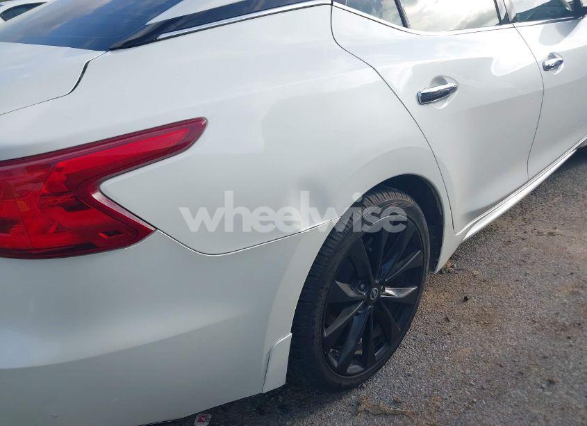 Photo 6 of 2017 Nissan Maxima 3.5 SR (VIN 1N4AA6AP2HC370642)