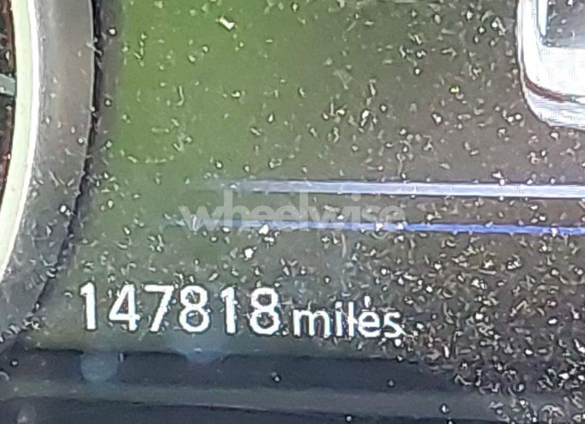 Photo 15 of 2017 Nissan Maxima 3.5 PLATINUM/3.5 S/3.5 SL/3.5 SR/3.5 SV (VIN 1N4AA6AP2HC377896)