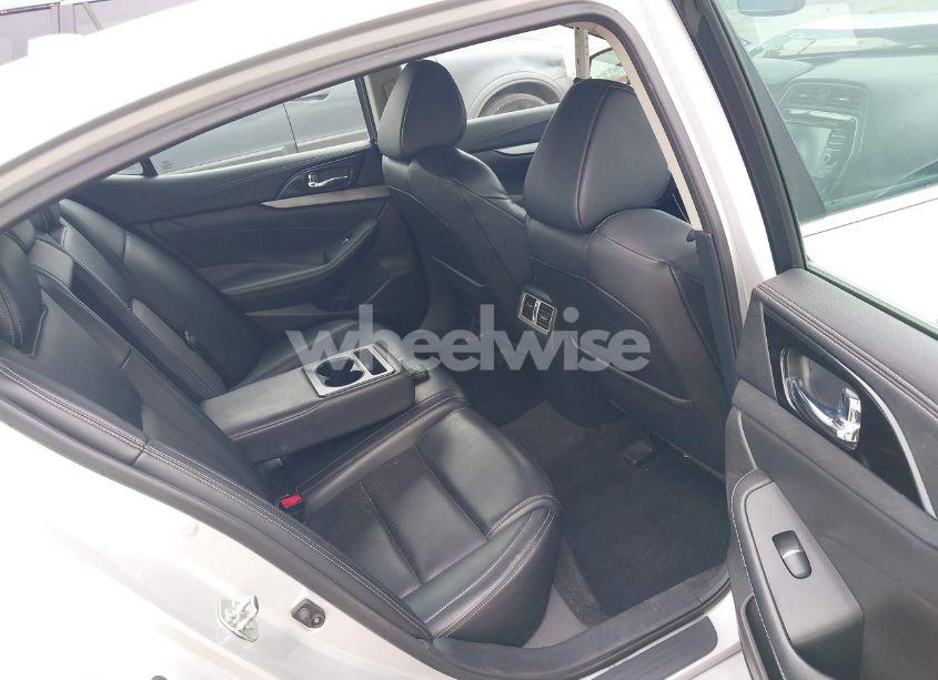 Photo 8 of 2017 Nissan Maxima 3.5 SV (VIN 1N4AA6AP2HC416244)