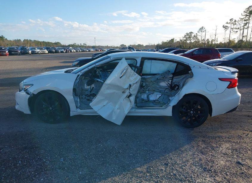 Photo 14 of 2017 Nissan Maxima 3.5 SR (VIN 1N4AA6AP2HC432816)