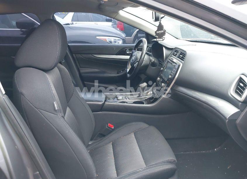 Photo 5 of 2017 Nissan Maxima 3.5 S (VIN 1N4AA6AP2HC446277)