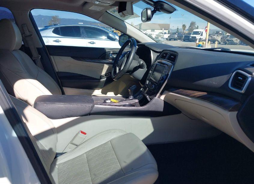 Photo 5 of 2017 Nissan Maxima 3.5 PLATINUM (VIN 1N4AA6AP2HC448918)