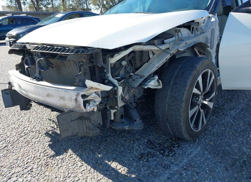 Photo 6 of 2017 Nissan Maxima 3.5 PLATINUM (VIN 1N4AA6AP2HC448918)