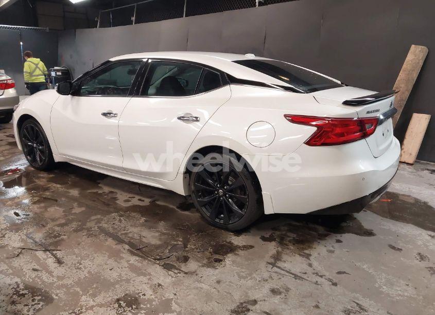 Photo 3 of 2017 Nissan Maxima 3.5 SR (VIN 1N4AA6AP2HC453505)