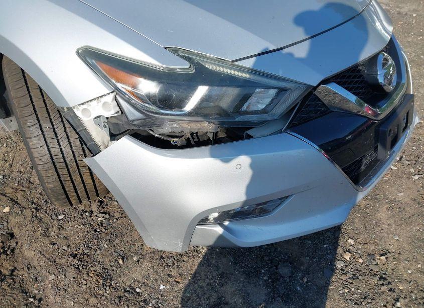 Photo 12 of 2018 Nissan Maxima 3.5 PLATINUM/3.5 S/3.5 SL/3.5 SR/3.5 SV (VIN 1N4AA6AP2JC378214)