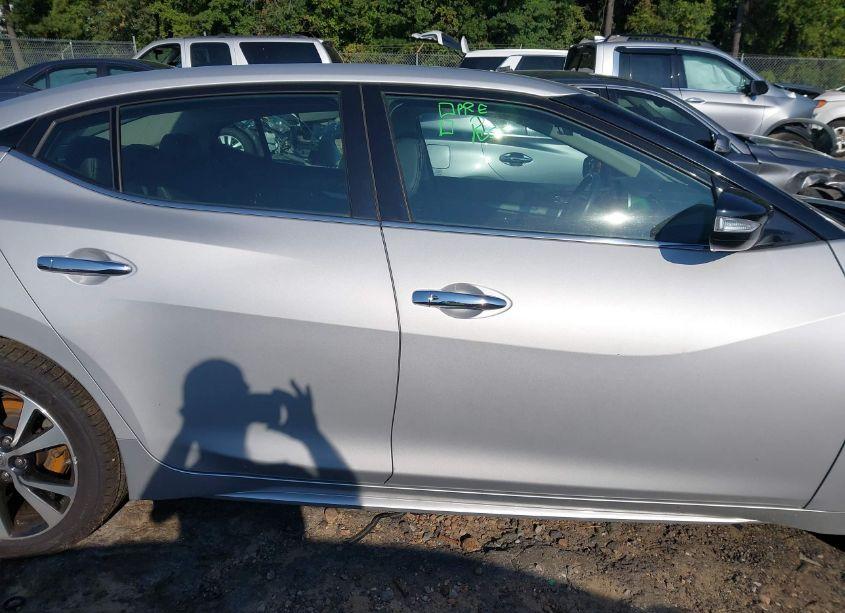 Photo 14 of 2018 Nissan Maxima 3.5 PLATINUM/3.5 S/3.5 SL/3.5 SR/3.5 SV (VIN 1N4AA6AP2JC378214)
