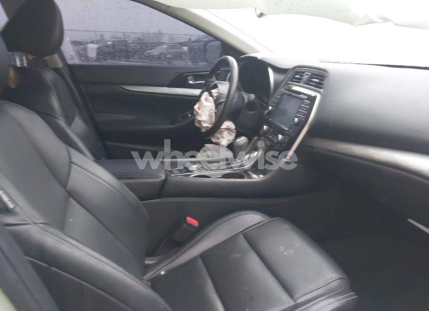 Photo 5 of 2016 Nissan Maxima 3.5 SL (VIN 1N4AA6AP3GC411634)