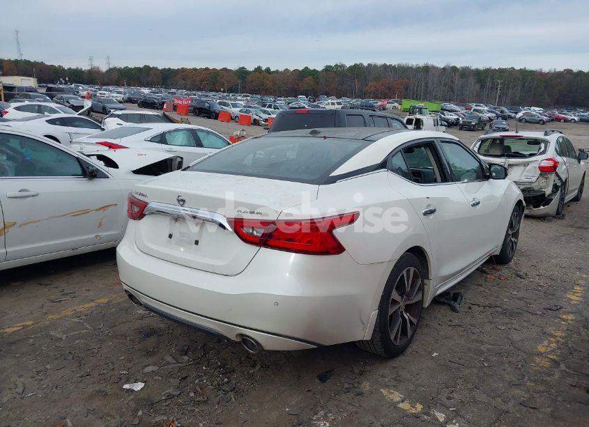 Photo 4 of 2016 Nissan Maxima 3.5 PLATINUM/3.5 S/3.5 SL/3.5 SR/3.5 SV (VIN 1N4AA6AP3GC422617)