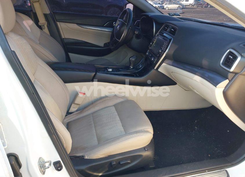 Photo 5 of 2017 Nissan Maxima 3.5 S (VIN 1N4AA6AP3HC360265)