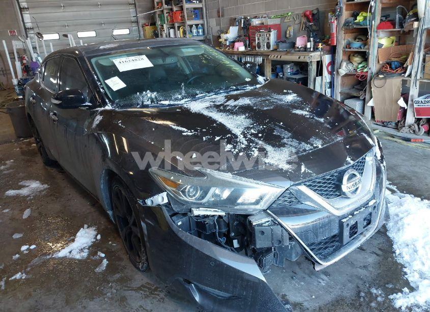 2017 Nissan Maxima 3.5 SL (VIN 1N4AA6AP3HC370035) main photo