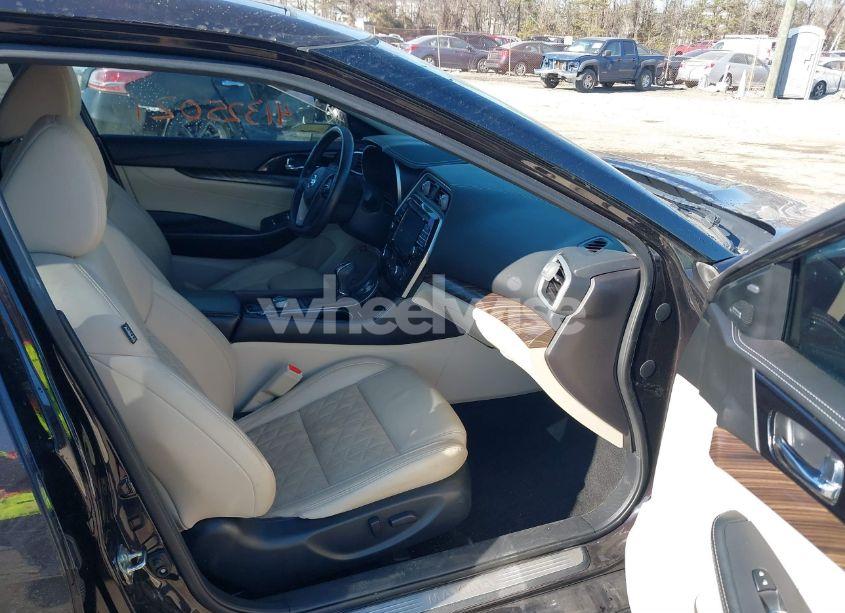 Photo 5 of 2017 Nissan Maxima 3.5 PLATINUM (VIN 1N4AA6AP3HC375610)