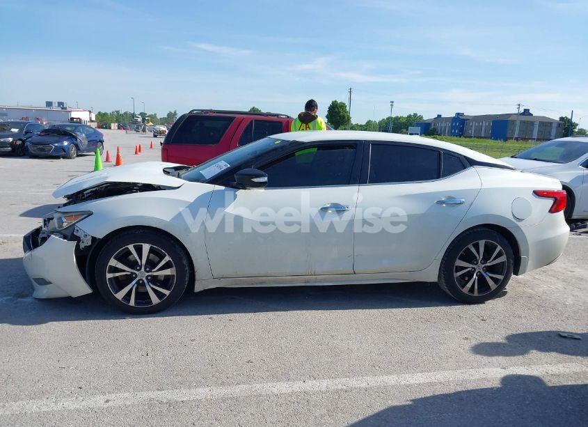 Photo 14 of 2017 Nissan Maxima 3.5 SV (VIN 1N4AA6AP3HC389930)