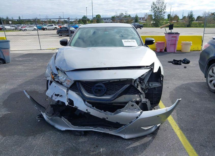 Photo 13 of 2018 Nissan Maxima 3.5 SV (VIN 1N4AA6AP3JC386371)