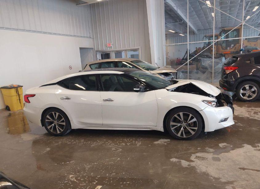 Photo 13 of 2016 Nissan Maxima 3.5 PLATINUM (VIN 1N4AA6AP4GC449552)