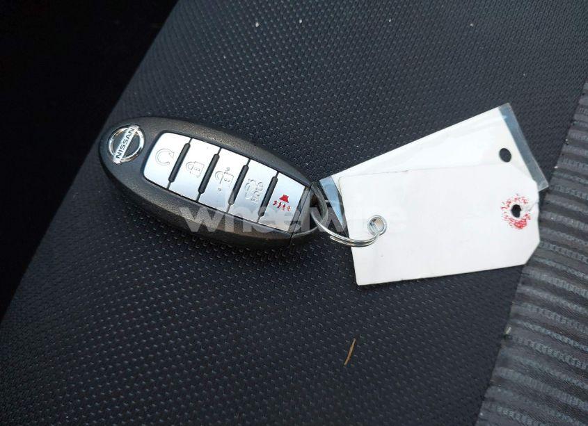 Photo 11 of 2017 Nissan Maxima 3.5 PLATINUM/3.5 S/3.5 SL/3.5 SR/3.5 SV (VIN 1N4AA6AP4HC374188)