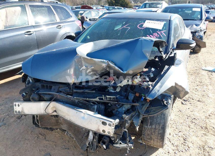 Photo 6 of 2017 Nissan Maxima 3.5 PLATINUM/3.5 S/3.5 SL/3.5 SR/3.5 SV (VIN 1N4AA6AP4HC380217)