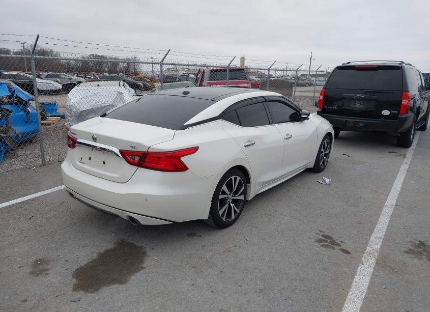 Photo 4 of 2017 Nissan Maxima 3.5 SL (VIN 1N4AA6AP4HC392416)