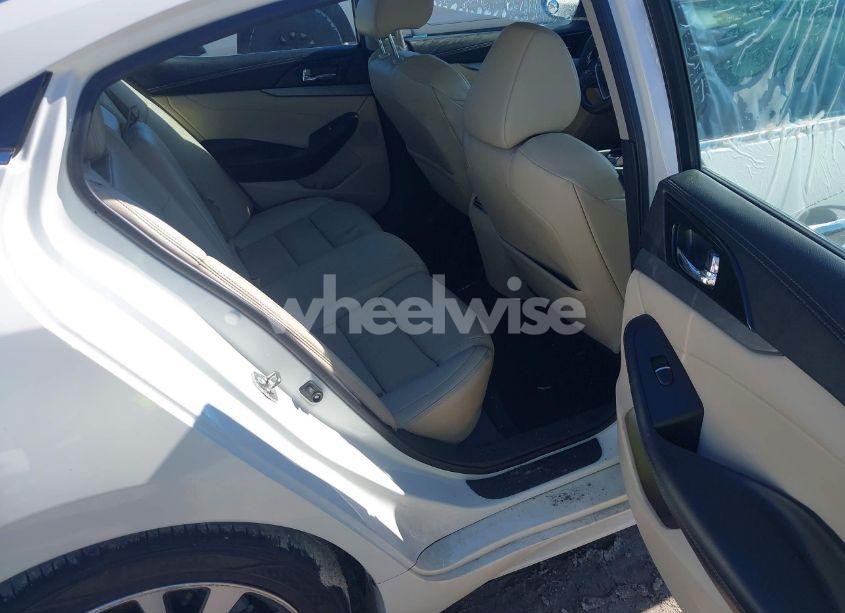 Photo 8 of 2017 Nissan Maxima 3.5 SL (VIN 1N4AA6AP4HC399947)