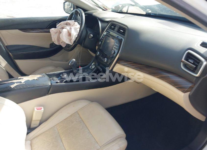 Photo 5 of 2018 Nissan Maxima 3.5 PLATINUM (VIN 1N4AA6AP4JC366811)