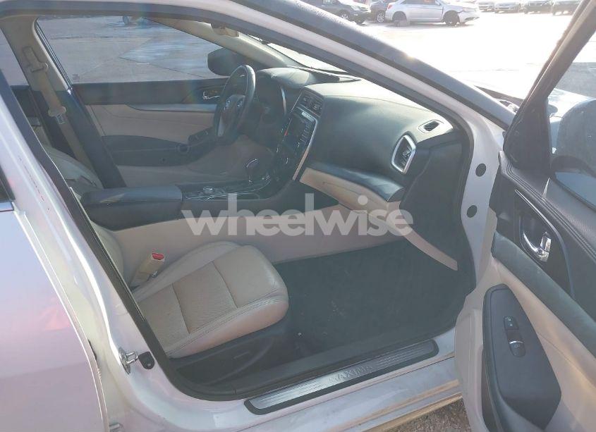 Photo 5 of 2016 Nissan Maxima 3.5 SL (VIN 1N4AA6AP5GC383075)