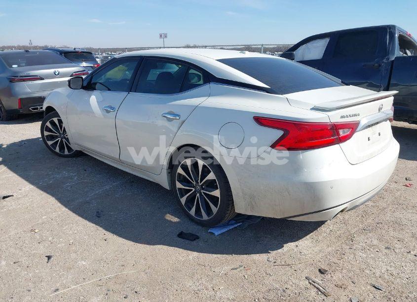 Photo 3 of 2016 Nissan Maxima 3.5 SR (VIN 1N4AA6AP5GC389779)