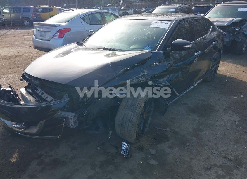 Photo 6 of 2016 Nissan Maxima 3.5 PLATINUM/3.5 S/3.5 SL/3.5 SR/3.5 SV (VIN 1N4AA6AP5GC901928)