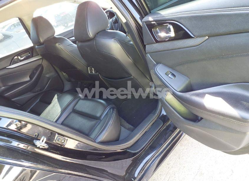 Photo 8 of 2017 Nissan Maxima 3.5 SV (VIN 1N4AA6AP5HC385782)