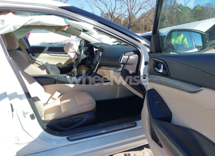 Photo 5 of 2017 Nissan Maxima 3.5 S (VIN 1N4AA6AP5HC394529)
