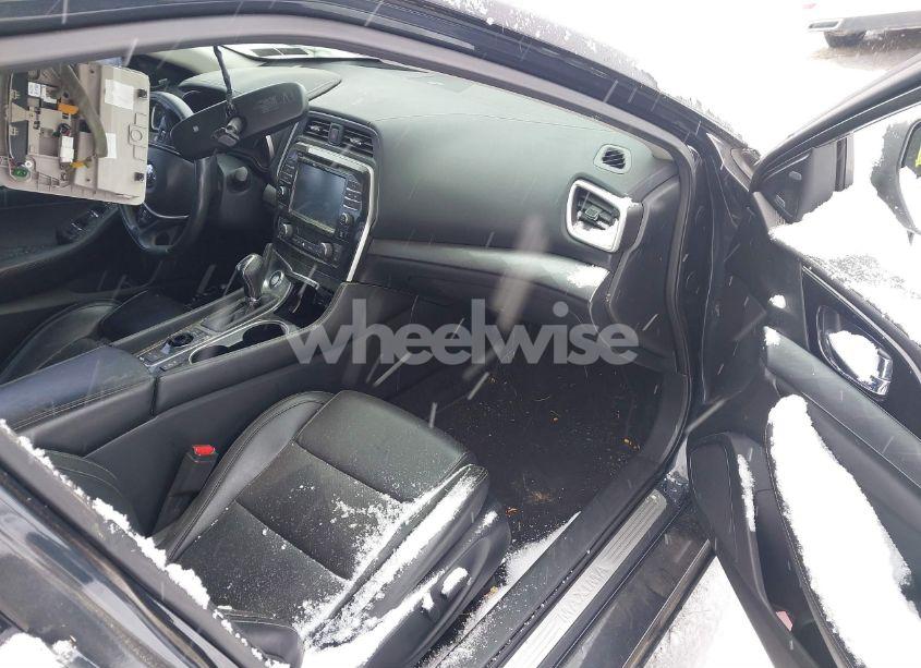 Photo 5 of 2017 Nissan Maxima 3.5 SL (VIN 1N4AA6AP5HC418537)