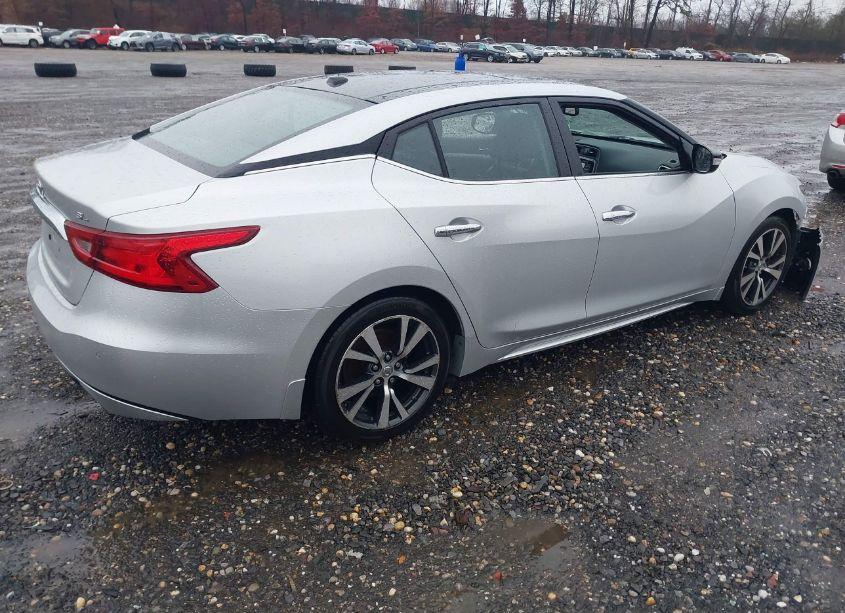 Photo 4 of 2017 Nissan Maxima 3.5 SL (VIN 1N4AA6AP5HC440831)