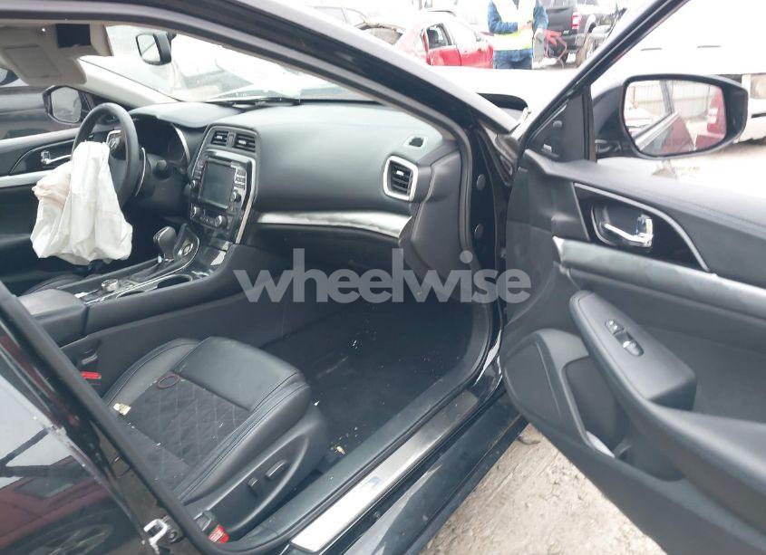Photo 5 of 2018 Nissan Maxima 3.5 SR (VIN 1N4AA6AP5JC387845)
