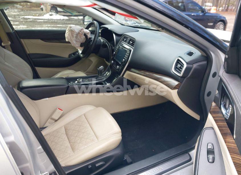 Photo 5 of 2016 Nissan Maxima 3.5 PLATINUM (VIN 1N4AA6AP6GC379312)