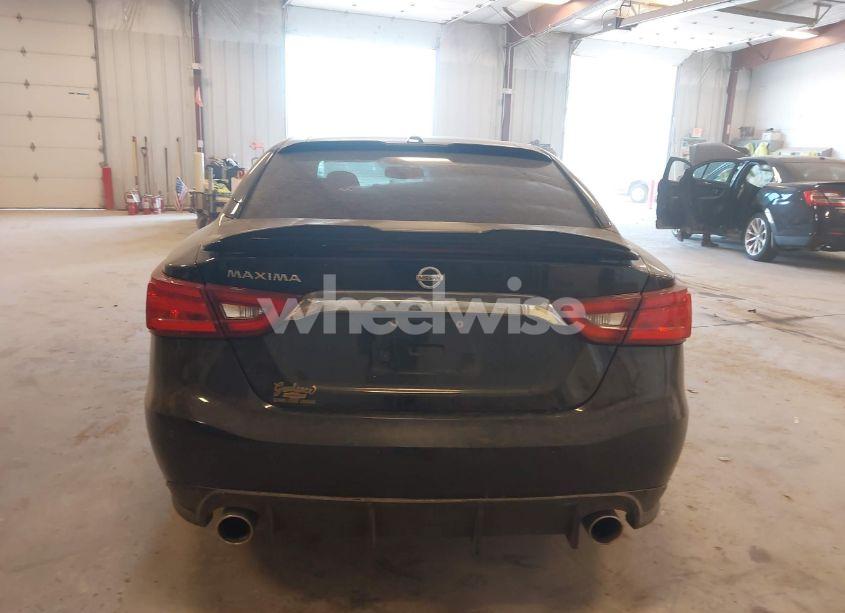 Photo 16 of 2016 Nissan Maxima 3.5 PLATINUM/3.5 S/3.5 SL/3.5 SR/3.5 SV (VIN 1N4AA6AP6GC393291)