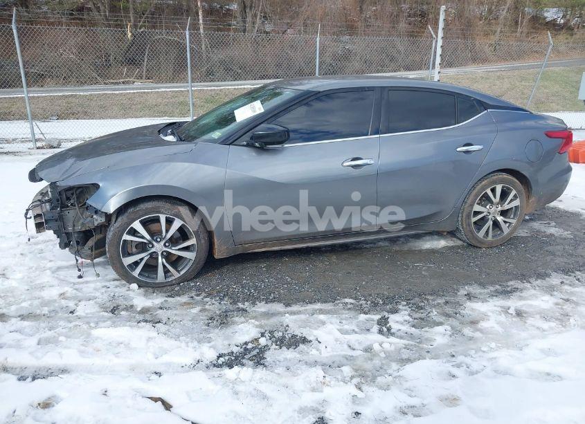 Photo 14 of 2016 Nissan Maxima 3.5 PLATINUM/3.5 S/3.5 SL/3.5 SR/3.5 SV (VIN 1N4AA6AP6GC411255)
