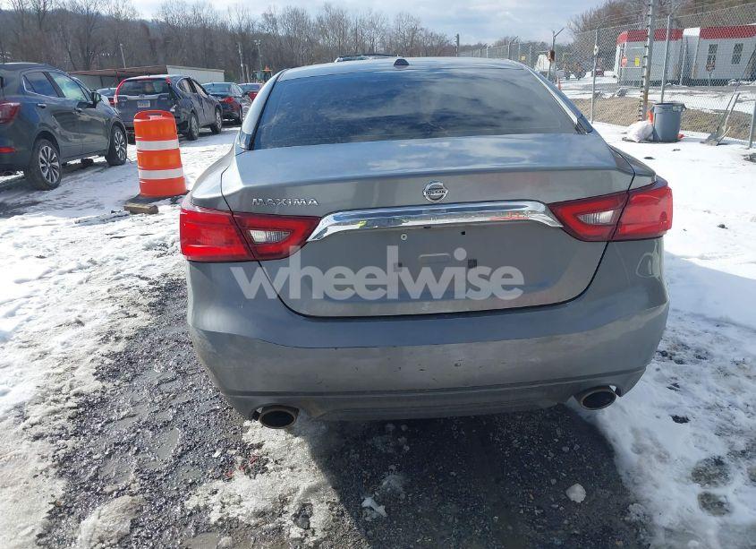 Photo 16 of 2016 Nissan Maxima 3.5 PLATINUM/3.5 S/3.5 SL/3.5 SR/3.5 SV (VIN 1N4AA6AP6GC411255)