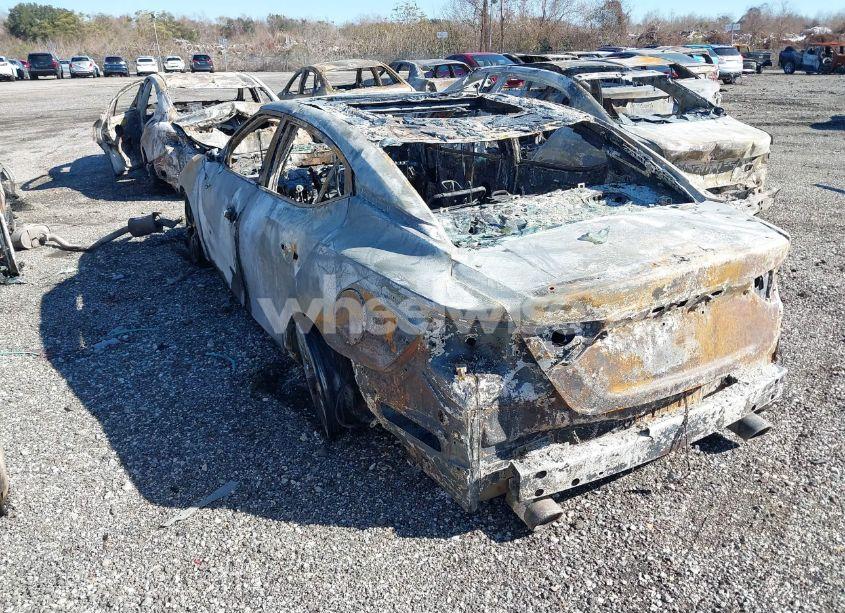 Photo 3 of 2016 Nissan Maxima 3.5 SL (VIN 1N4AA6AP6GC411353)