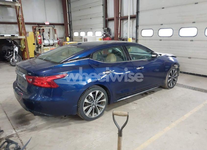 Photo 4 of 2016 Nissan Maxima 3.5 PLATINUM/3.5 S/3.5 SL/3.5 SR/3.5 SV (VIN 1N4AA6AP6GC425575)