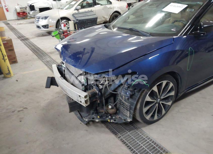 Photo 6 of 2016 Nissan Maxima 3.5 PLATINUM/3.5 S/3.5 SL/3.5 SR/3.5 SV (VIN 1N4AA6AP6GC425575)