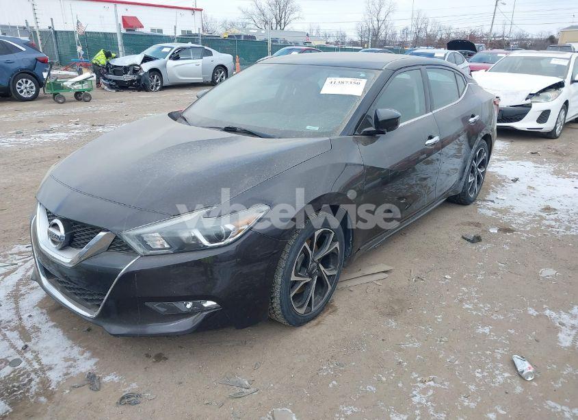 Photo 2 of 2016 Nissan Maxima 3.5 PLATINUM/3.5 S/3.5 SL/3.5 SR/3.5 SV (VIN 1N4AA6AP6GC439654)