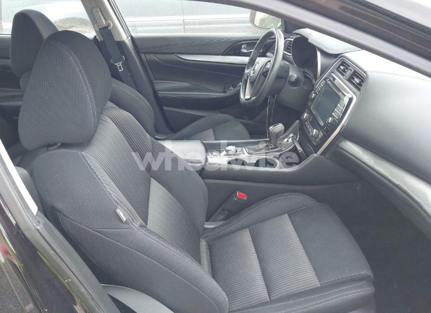 Photo 5 of 2016 Nissan Maxima 3.5 PLATINUM/3.5 S/3.5 SL/3.5 SR/3.5 SV (VIN 1N4AA6AP6GC439654)