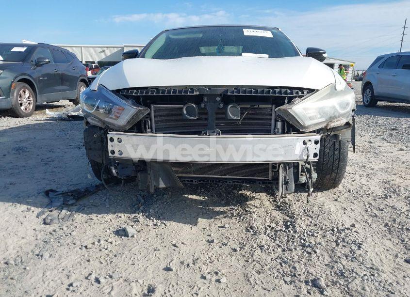 Photo 6 of 2017 Nissan Maxima 3.5 SL (VIN 1N4AA6AP6HC377478)