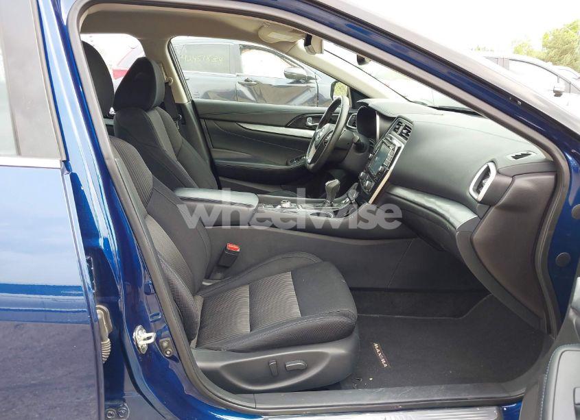 Photo 5 of 2017 Nissan Maxima (VIN 1N4AA6AP6HC380347)