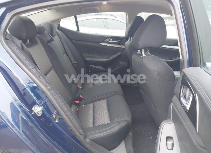 Photo 8 of 2017 Nissan Maxima 3.5 S (VIN 1N4AA6AP6HC397312)