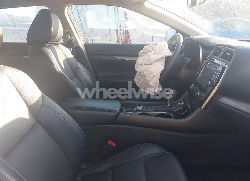 Photo 5 of 2017 Nissan Maxima 3.5 SV (VIN 1N4AA6AP6HC398427)