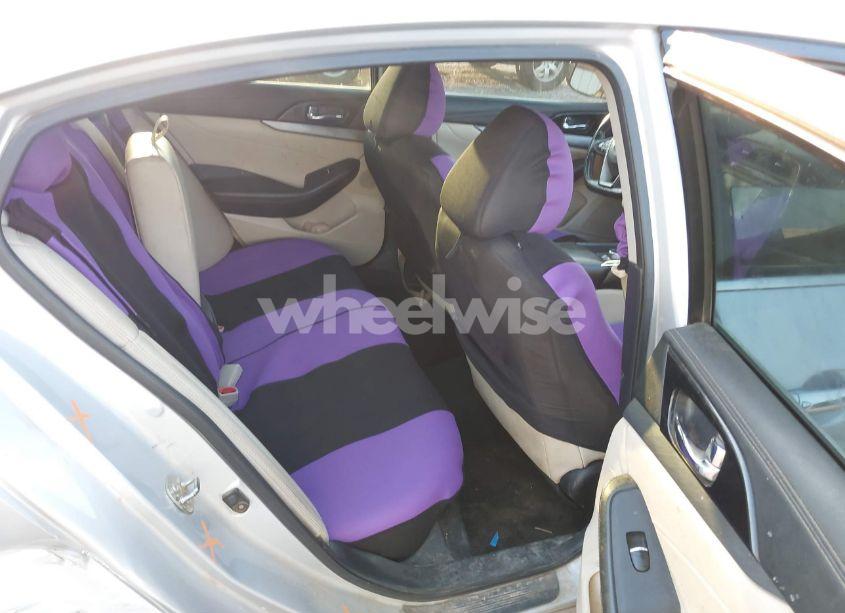 Photo 8 of 2017 Nissan Maxima 3.5 SV (VIN 1N4AA6AP6HC426355)