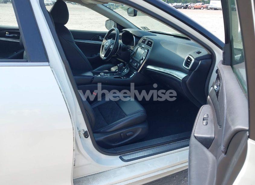 Photo 5 of 2017 Nissan Maxima 3.5 SR (VIN 1N4AA6AP6HC432141)