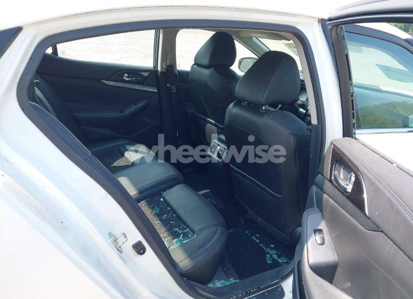 Photo 8 of 2017 Nissan Maxima 3.5 SR (VIN 1N4AA6AP6HC432141)